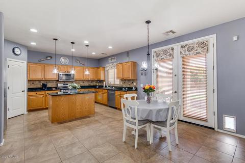 11425 E Sebring Cir, Mesa, AZ 85212 photo 10