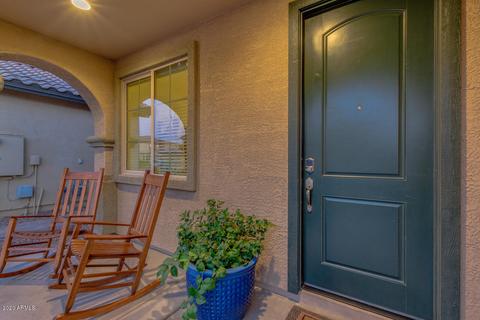 3909 E Blue Spruce Ln, Gilbert, AZ 85298 photo 3