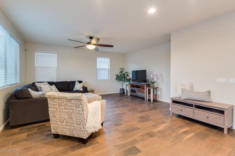 3909 E Blue Spruce Ln, Gilbert, AZ 85298 photo 8