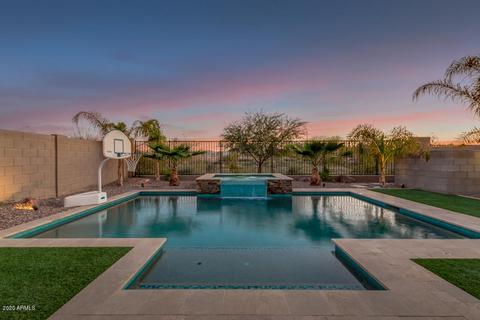 3909 E Blue Spruce Ln, Gilbert, AZ 85298 photo 4