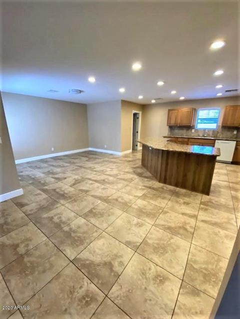 571 E Linda Ave, Apache Junction, AZ 85119 photo 6