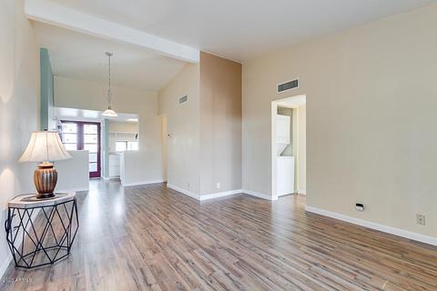 1449 E Highland Ave #4, Phoenix, AZ 85014 photo 6