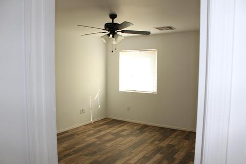 8111 S 2nd Dr, Phoenix, AZ 85041 photo 12