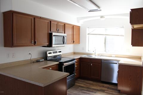 8111 S 2nd Dr, Phoenix, AZ 85041 photo 9