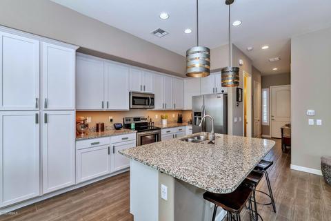 3030 N 33rd Pl, Phoenix, AZ 85018 photo 6