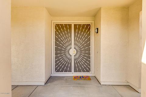 1398 E Iris Dr, Chandler, AZ 85286 photo 3