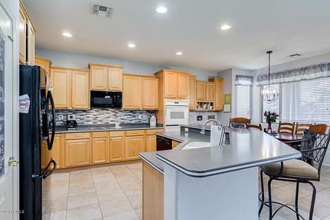 1398 E Iris Dr, Chandler, AZ 85286 photo 9