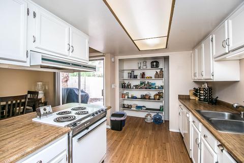 2140 E Sanos Dr, Tempe, AZ 85281 photo 13