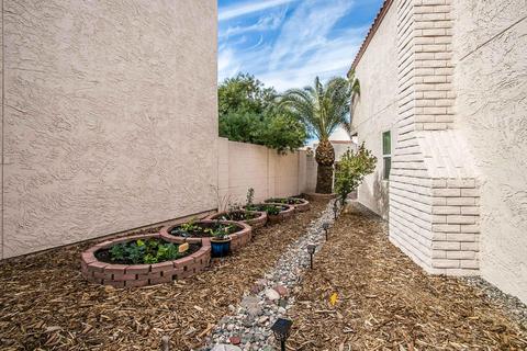 2140 E Sanos Dr, Tempe, AZ 85281 photo 3