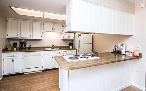 2140 E Sanos Dr, Tempe, AZ 85281 photo 11