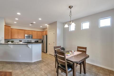 4216 S Fireside Ct, Gilbert, AZ 85297 photo 11