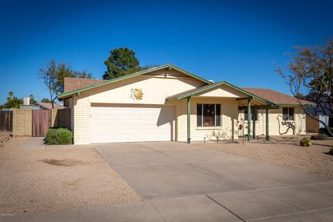 3036 E Sierra St, Phoenix, AZ 85028 photo 2