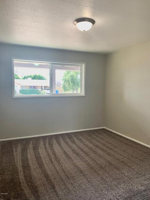 1134 Echo Ln, Phoenix, AZ 85020 photo 11