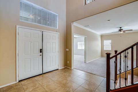 2777 E Crescent Way, Gilbert, AZ 85298 photo 8