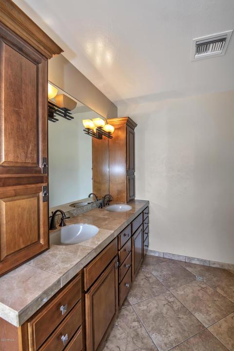 1550 E La Vieve Ln, Tempe, AZ 85284 photo 26