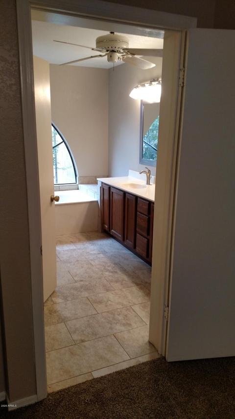 4139 E Cholla Canyon Dr, Phoenix, AZ 85044 photo 10