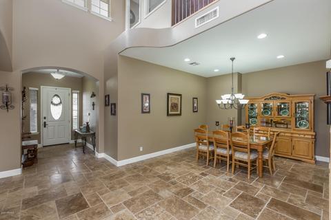 2811 E Washington Ct, Gilbert, AZ 85234 photo 8