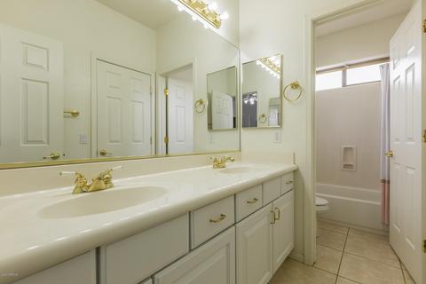 2811 E Washington Ct, Gilbert, AZ 85234 photo 25