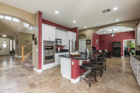 2811 E Washington Ct, Gilbert, AZ 85234 photo 12