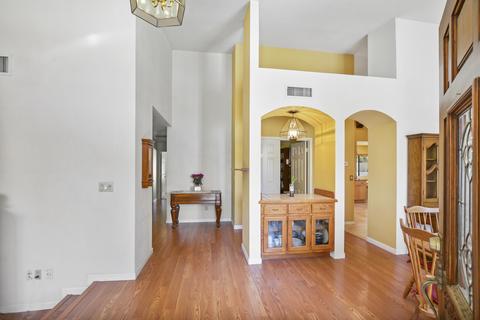 220 E Caroline Ln, Tempe, AZ 85284 photo 6