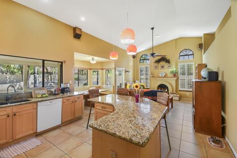 220 E Caroline Ln, Tempe, AZ 85284 photo 13