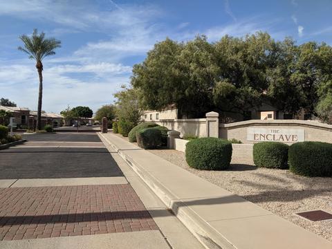 6362 W Blackhawk Dr, Glendale, AZ 85308 photo 1