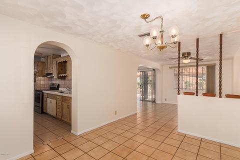 6319 W Mitchell Dr, Phoenix, AZ 85033 photo 4