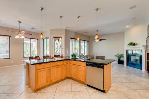 4694 E Blue Spruce Ln, Gilbert, AZ 85298 photo 9