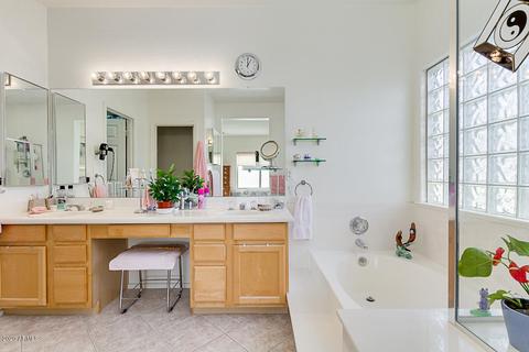 9827 E Nopal Ave, Mesa, AZ 85209 photo 17