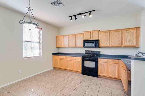 874 S Porter St, Gilbert, AZ 85296 photo 8