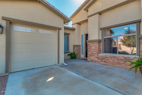 921 E Julian Dr, Gilbert, AZ 85295 photo 5