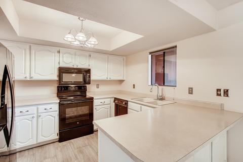 4303 E Cactus Rd #222, Phoenix, AZ 85032 photo 9