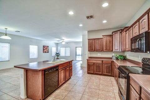 4651 E Ironhorse Rd, Gilbert, AZ 85297 photo 12