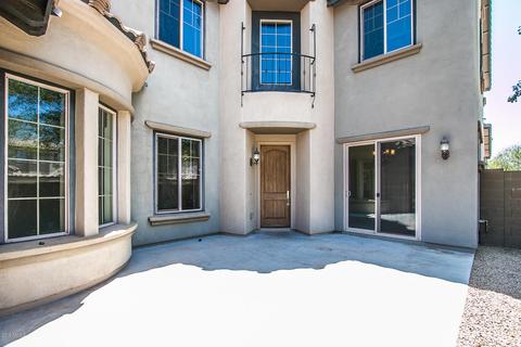 3807 E Quail Ave, Phoenix, AZ 85050 photo 2