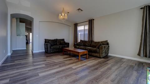 2404 E Morrow Dr, Phoenix, AZ 85050 photo 2
