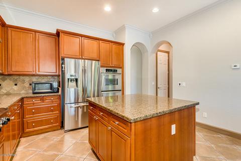 2898 E Canyon Creek Ct, Gilbert, AZ 85295 photo 15