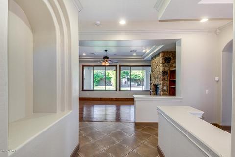 2898 E Canyon Creek Ct, Gilbert, AZ 85295 photo 4
