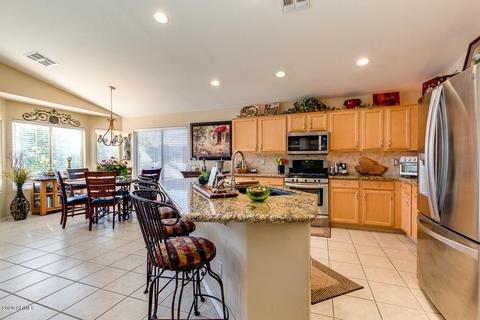 9919 E Kiowa Ave, Mesa, AZ 85209 photo 6