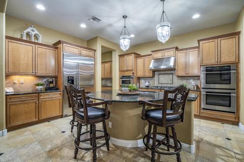 3741 Ember Glow Way, Phoenix, AZ 85050 photo 7