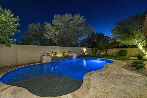 3963 E Nocona Ln, Phoenix, AZ 85050 photo 5