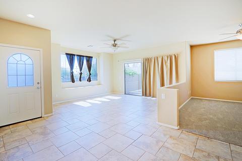 4350 E Renee Dr, Phoenix, AZ 85050 photo 2