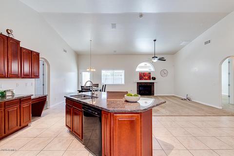 3741 E Del Rio St, Gilbert, AZ 85295 photo 8