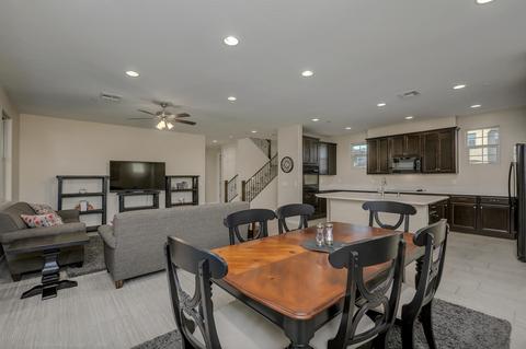 4653 E Beck Ln, Phoenix, AZ 85032 photo 4