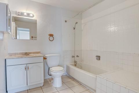 2942 N 68th Ln, Phoenix, AZ 85033 photo 25