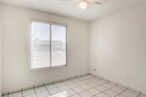 2942 N 68th Ln, Phoenix, AZ 85033 photo 23