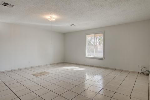 2942 N 68th Ln, Phoenix, AZ 85033 photo 18