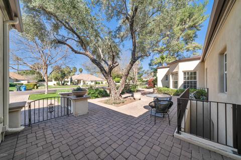 3033 N Manor Dr E, Phoenix, AZ 85014 photo 13