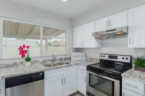 4718 E Carter Dr, Phoenix, AZ 85042 photo 1