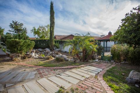 1724 N Spring Cir, Mesa, AZ 85203 photo 9