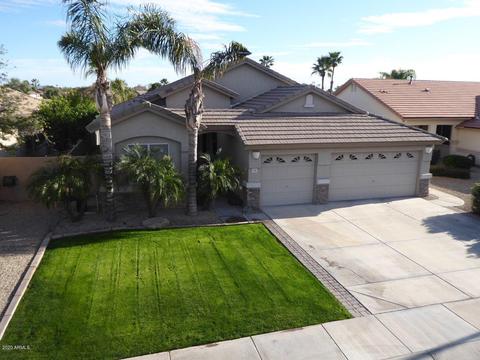 2555 Estrella St, Gilbert, AZ 85296 photo 2